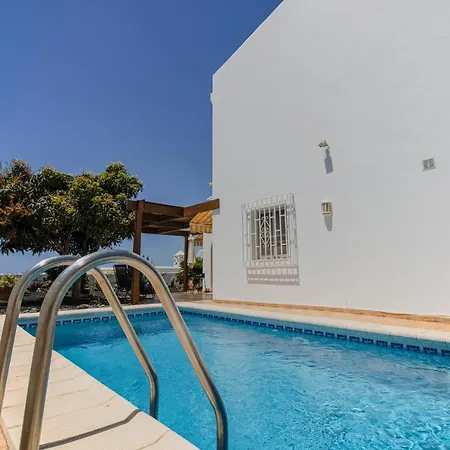 Margret Con Piscina Privada En Villa