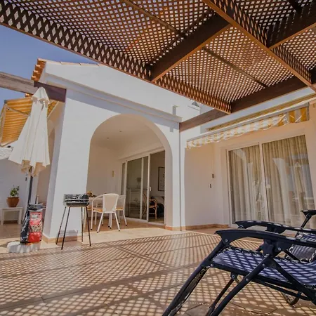 Margret Con Piscina Privada En Villa *