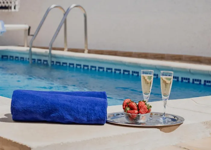 Margret Con Piscina Privada En Villa Costa Adeje (Tenerife)