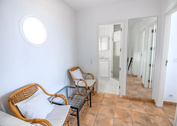 Margret Con Piscina Privada En *