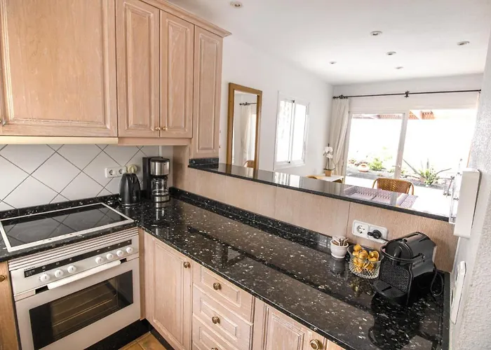 Margret Con Piscina Privada En * アデヘ